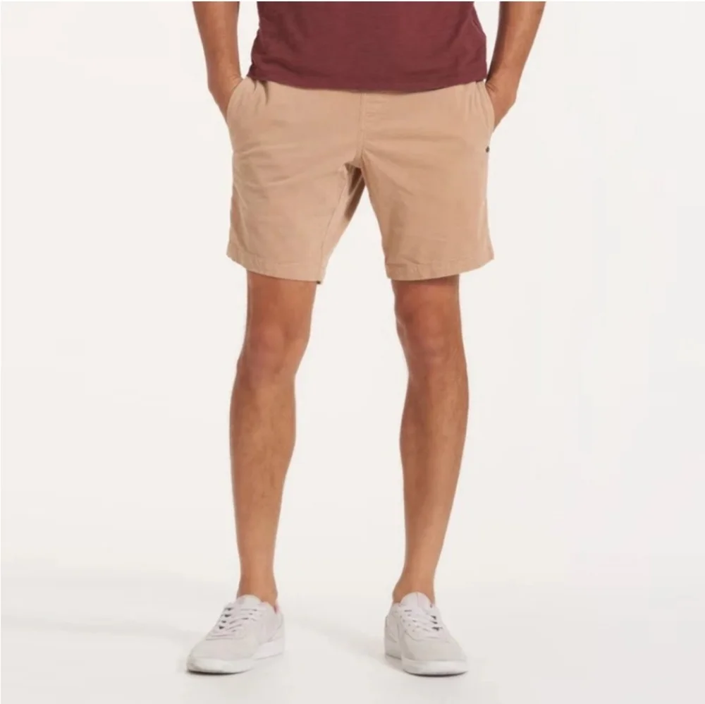 Vuori Men's Tan Shorts